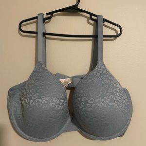 Vs bra